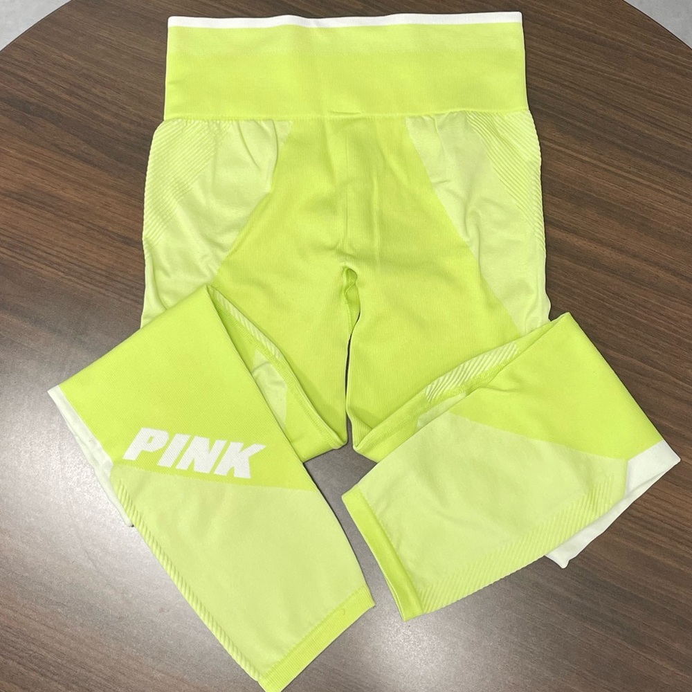 Victoria’s Secret PINK seamless leggings